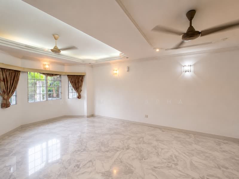 Rumah Teres 2 Tingkat untuk Dijual di Seksyen 9 (Shah Alam) - Arif Mustapha - Living Room - PropertyGuru.com.my