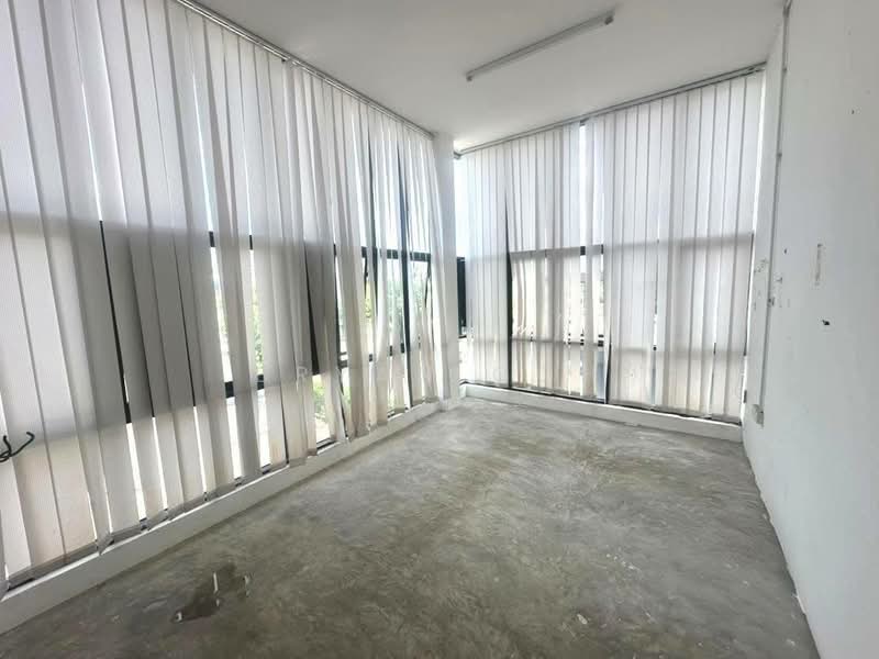 Factory for Rent in Eco Business Park 2 Senai (Senai) - Bryan Goh - Interior - PropertyGuru.com.my
