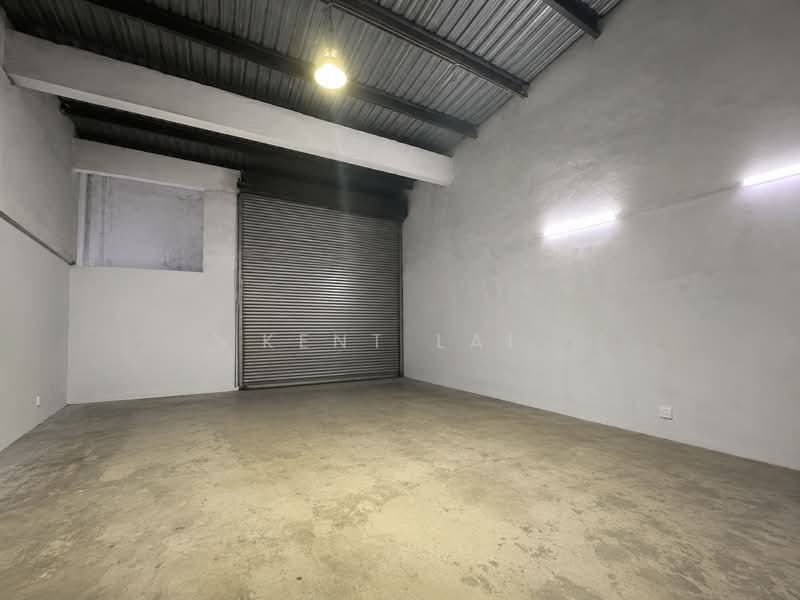 Kilang untuk Disewa di Taman Perindustrian Taming Jaya (Balakong) - Kent Lai - Interior - PropertyGuru.com.my