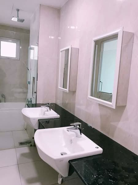 Service Residence for Rent at Paragon Residences @ Straits View - Jessy Koh - Bathroom - PropertyGuru.com.my