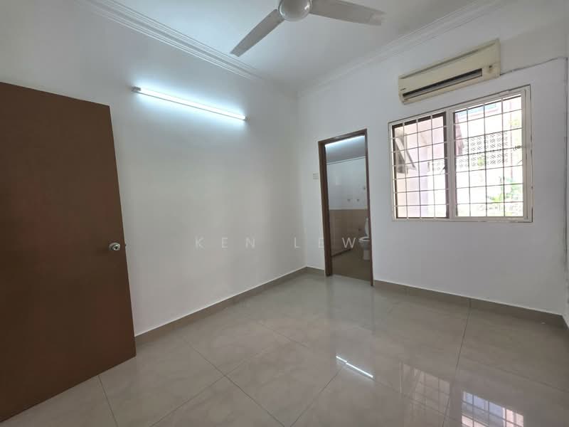 2-storey Terraced House for Rent in Taman Bukit Cheras (Cheras) - Ken Lew - Interior - PropertyGuru.com.my