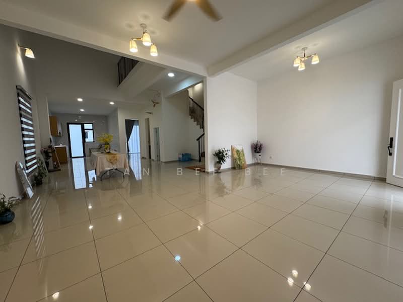 2-storey Terraced House for Rent in Taman Ekoflora (Johor Bahru) - Tan Bee Bee - Living Room - PropertyGuru.com.my