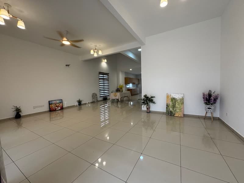 2-storey Terraced House for Rent in Taman Ekoflora (Johor Bahru) - Tan Bee Bee - Living Room - PropertyGuru.com.my