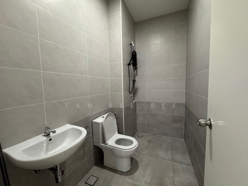 2-storey Terraced House for Rent in Taman Ekoflora (Johor Bahru) - Tan Bee Bee - Bathroom - PropertyGuru.com.my