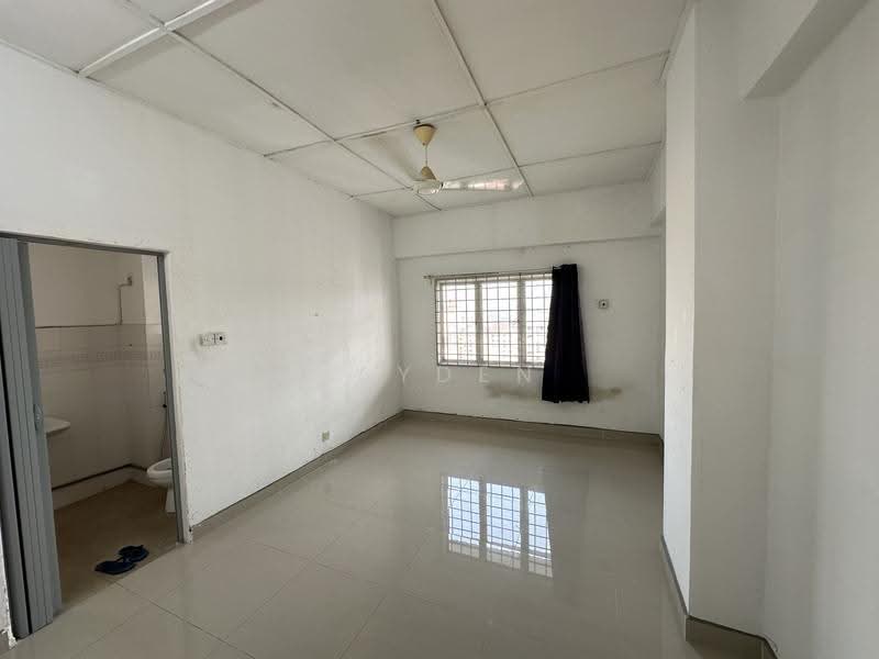 Kondominium untuk Disewa di Midah Ria Condominium - Jayden Chik - Bathroom - PropertyGuru.com.my