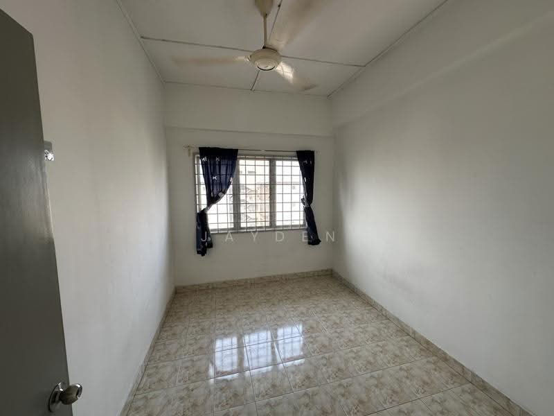 Kondominium untuk Disewa di Midah Ria Condominium - Jayden Chik - Interior - PropertyGuru.com.my