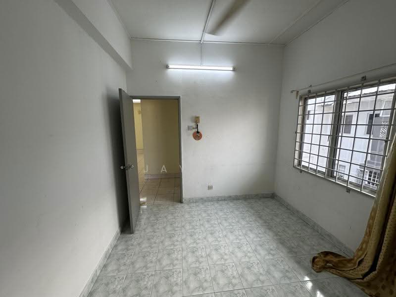 Kondominium untuk Disewa di Midah Ria Condominium - Jayden Chik - Interior - PropertyGuru.com.my