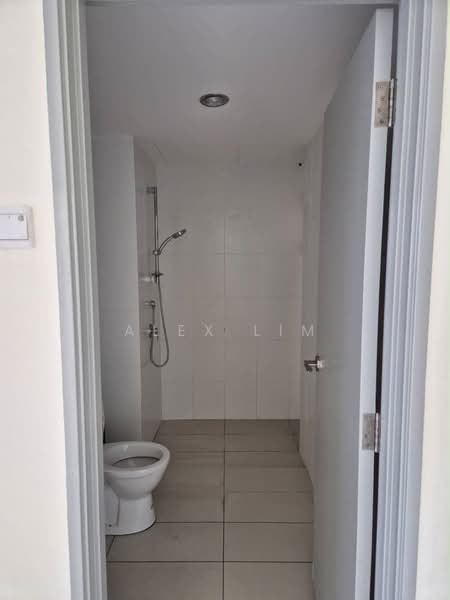 Condominium for Rent at The Latitude Condominium - Alex Lim - Bathroom - PropertyGuru.com.my