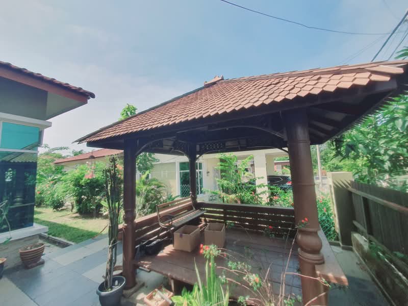 Bungalow for Sale in Taman Belimbing Setia (Durian Tunggal) - CHIN FN - Exterior - PropertyGuru.com.my