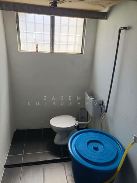 Rumah Teres 2 Tingkat untuk Dijual di Bandar Utama Batang Kali (Batang Kali) - Zarema Kulbuzheva - Bathroom - PropertyGuru.com.my