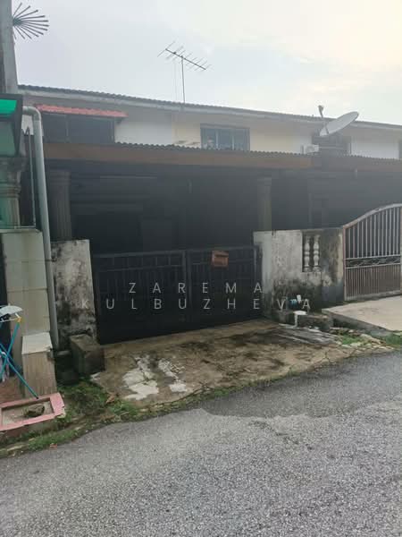 Rumah Teres 2 Tingkat untuk Dijual di Bandar Utama Batang Kali (Batang Kali) - Zarema Kulbuzheva - Exterior - PropertyGuru.com.my