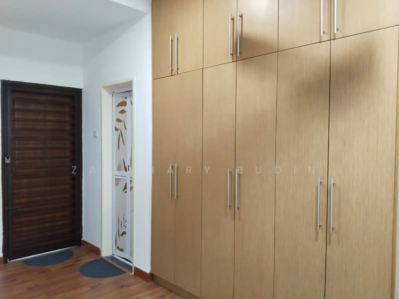2-storey Terraced House for Sale in Alam Sari (Bangi) - Zamshary Budin - Entrance - PropertyGuru.com.my