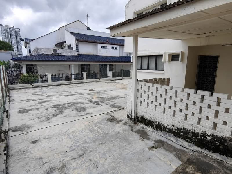Semi-Detached House for Sale in Taman Pelangi (Johor Bahru) - Lily Wee - PropertyGuru.com.my