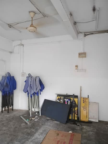 Shop for Rent in Brickfields (Kuala Lumpur) - Azura Hariri - Interior - PropertyGuru.com.my