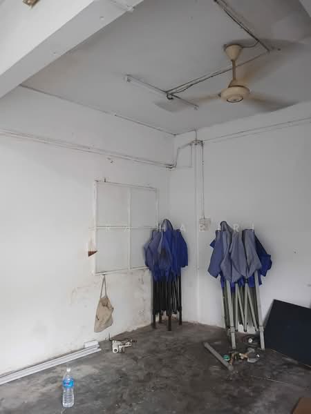 Shop for Rent in Brickfields (Kuala Lumpur) - Azura Hariri - Interior - PropertyGuru.com.my