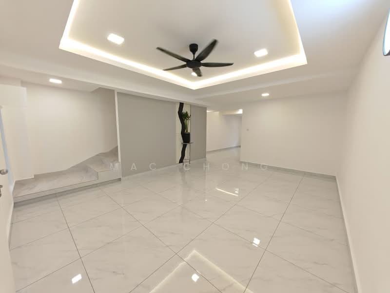 Rumah Teres 2 Tingkat untuk Dijual di Bandar Mahkota Cheras (Cheras) - Mac Chong - Living Room - PropertyGuru.com.my