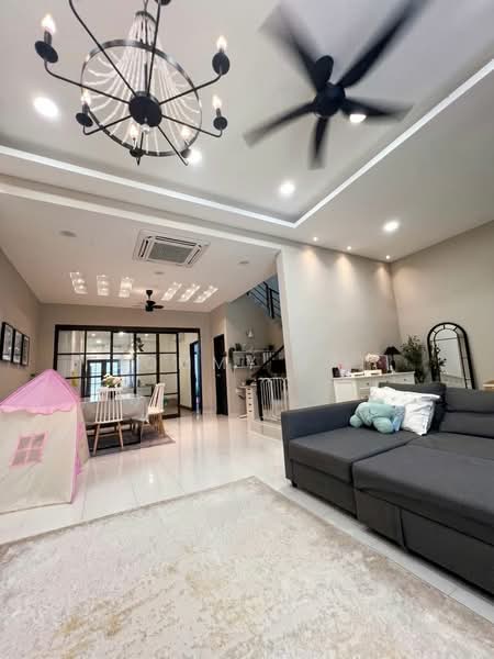 Rumah Teres 2 Tingkat untuk Dijual di Kangkar Pulai (Skudai) - Tommy Tai - Living Room - PropertyGuru.com.my