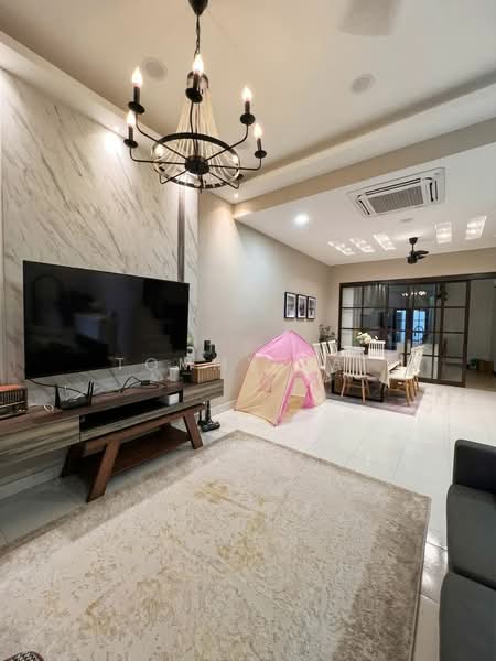 Rumah Teres 2 Tingkat untuk Dijual di Kangkar Pulai (Skudai) - Tommy Tai - Living Room - PropertyGuru.com.my