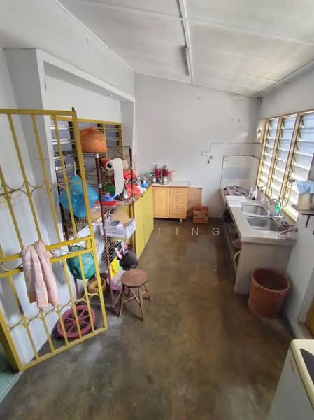 1-storey Terraced House for Sale in SS3 (Petaling Jaya) - Key Ling - Kitchen - PropertyGuru.com.my