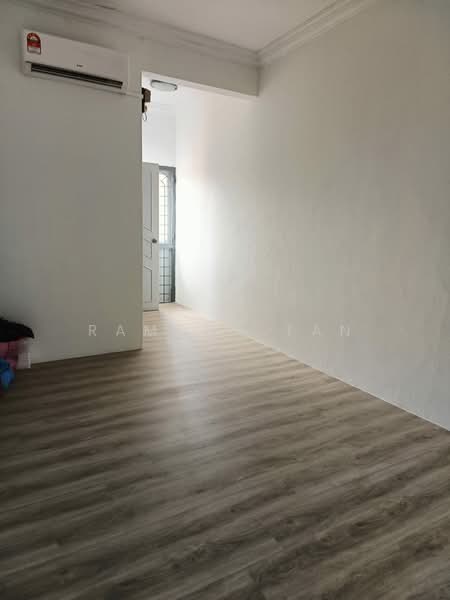 Apartment for Sale at Golden Showers (Kondo Ruby) - Ramona Tan - Interior - PropertyGuru.com.my