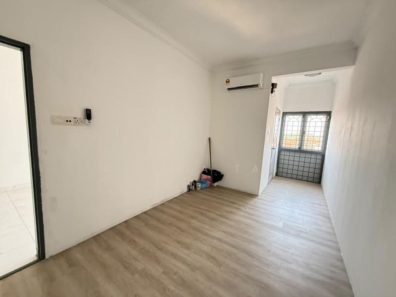 Pangsapuri untuk Dijual di Golden Showers (Kondo Ruby) - Ramona Tan - Interior - PropertyGuru.com.my