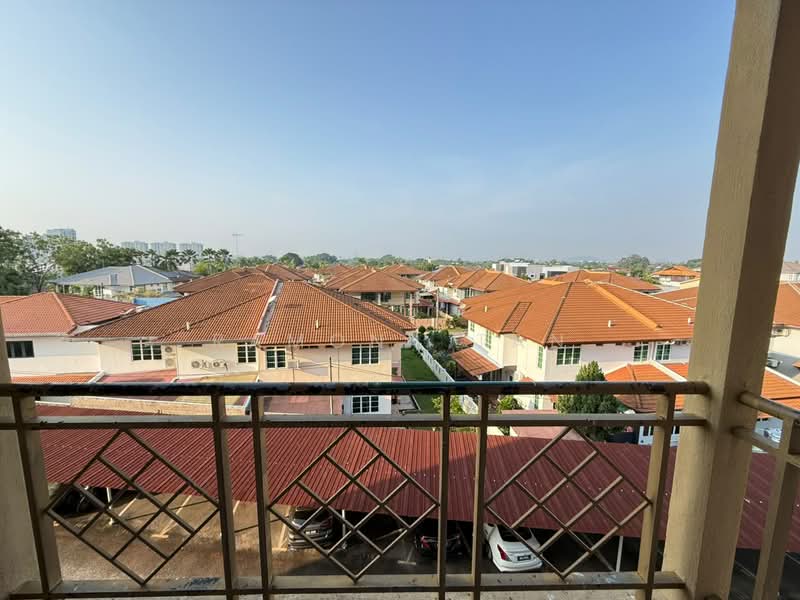 Pangsapuri untuk Dijual di Golden Showers (Kondo Ruby) - Ramona Tan - Exterior - PropertyGuru.com.my
