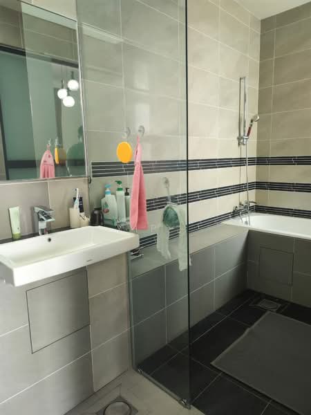 Rumah Berkembar untuk Disewa di Iskandar Puteri (Nusajaya) (Johor) - Yip . - Bathroom - PropertyGuru.com.my