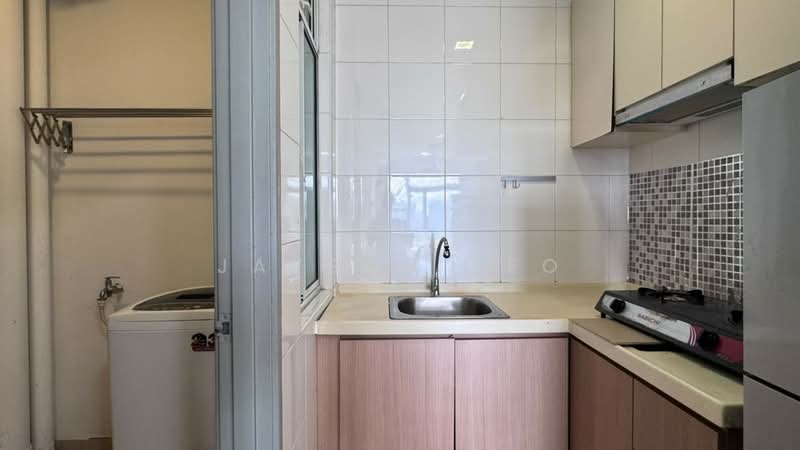 Servis Apartment untuk Disewa di Pangsapuri Tanah Emas (Golden Sands) - Jayson Teo - Kitchen - PropertyGuru.com.my