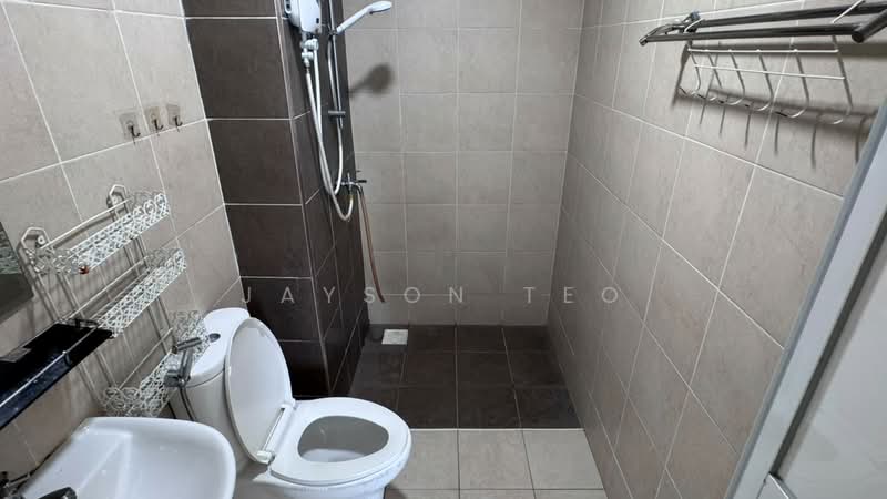 Servis Apartment untuk Disewa di Pangsapuri Tanah Emas (Golden Sands) - Jayson Teo - Bathroom - PropertyGuru.com.my