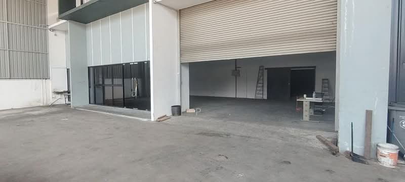 Factory for Sale in Taman Desa Cemerlang (Ulu Tiram) - Yip . - Exterior - PropertyGuru.com.my