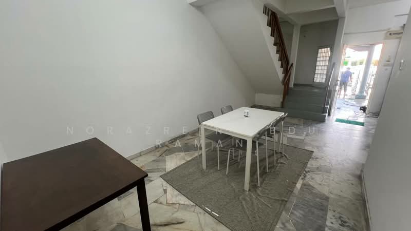 Rumah Teres 2 Tingkat untuk Disewa di Seksyen 7 (Shah Alam) - Norazrein Abdul Raman - Interior - PropertyGuru.com.my