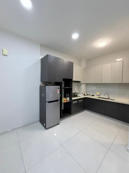 Condominium for Rent at Royal Strand @ Country Garden Danga Bay - Jayson Teo - PropertyGuru.com.my