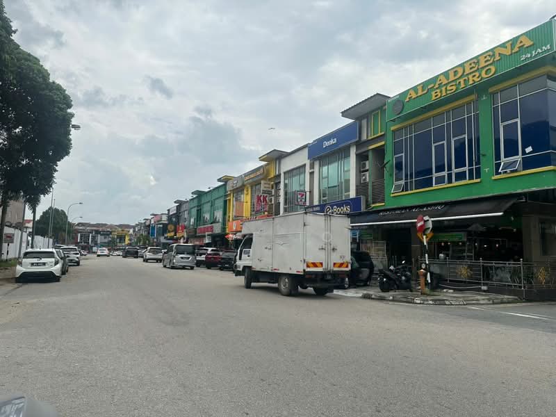 Shop for Sale in Bandar Indahpura (Kulai) - Jeff Toh - Exterior - PropertyGuru.com.my