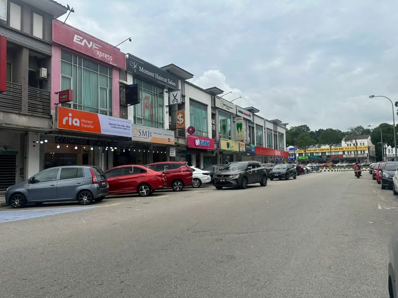 Shop for Sale in Bandar Indahpura (Kulai) - Jeff Toh - Exterior - PropertyGuru.com.my