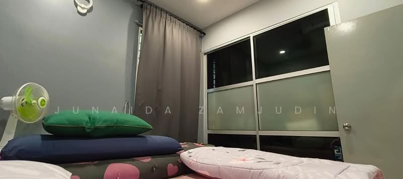 Apartment for Sale at 162 Residency - Junaida Zamjudin - Bedroom - PropertyGuru.com.my