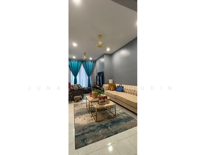 Apartment for Sale at 162 Residency - Junaida Zamjudin - Living Room - PropertyGuru.com.my