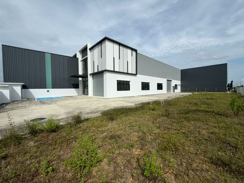 Cluster Factory for Rent in Eco Business Park 1 (Johor Bahru) - Caryn Ter - Exterior - PropertyGuru.com.my
