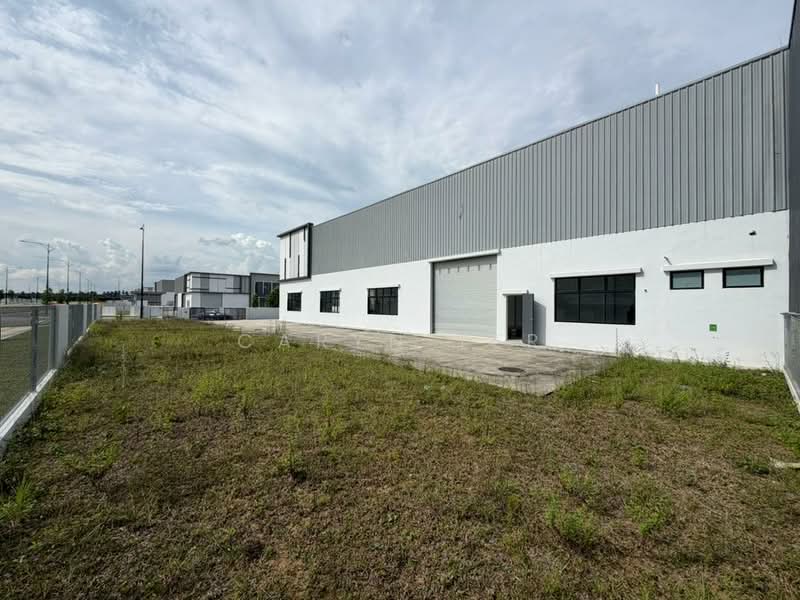 Cluster Factory for Rent in Eco Business Park 1 (Johor Bahru) - Caryn Ter - Exterior - PropertyGuru.com.my