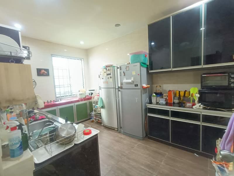 Rumah Berkembar untuk Dijual di Taman Nusa Idaman (Iskandar Puteri (Nusajaya)) - Tommy Tai - Kitchen - PropertyGuru.com.my