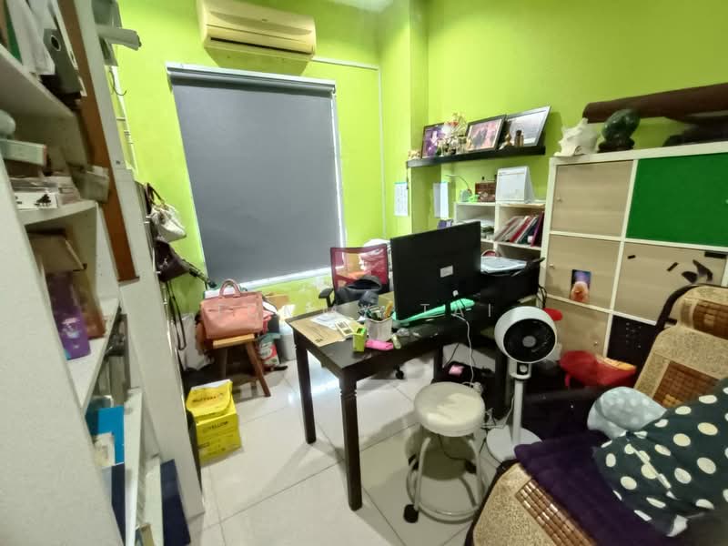 Rumah Berkembar untuk Dijual di Taman Nusa Idaman (Iskandar Puteri (Nusajaya)) - Tommy Tai - Study - PropertyGuru.com.my