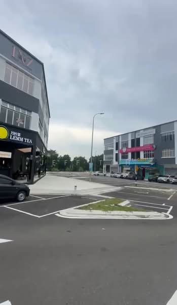 Shop / Office for Sale in Bandar Indahpura (Kulai) - Jeff Toh - Exterior - PropertyGuru.com.my