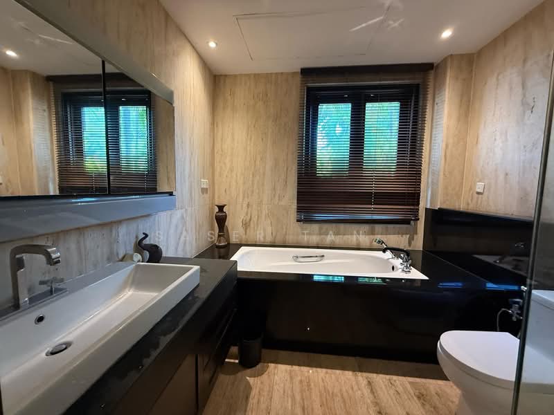 Rumah Banglo untuk Dijual di Taman Kolam Air (Johor Bahru) - SASER TAN. - Bathroom - PropertyGuru.com.my