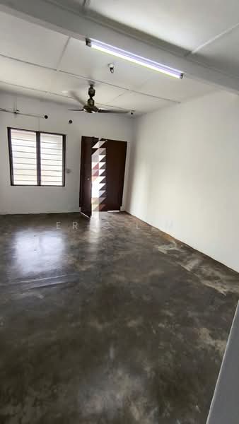 Rumah Teres 1 Tingkat untuk Disewa di Seksyen 8 (Petaling Jaya) - Eric Lim - Interior - PropertyGuru.com.my