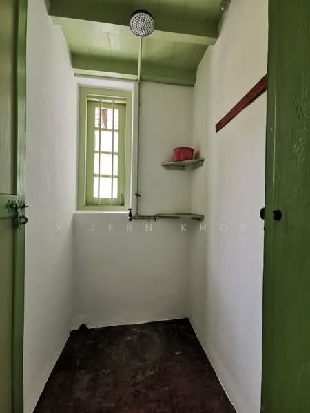 Rumah Teres 2 Tingkat untuk Dijual di George Town (Penang) - Y Jern Khor - Bathroom - PropertyGuru.com.my
