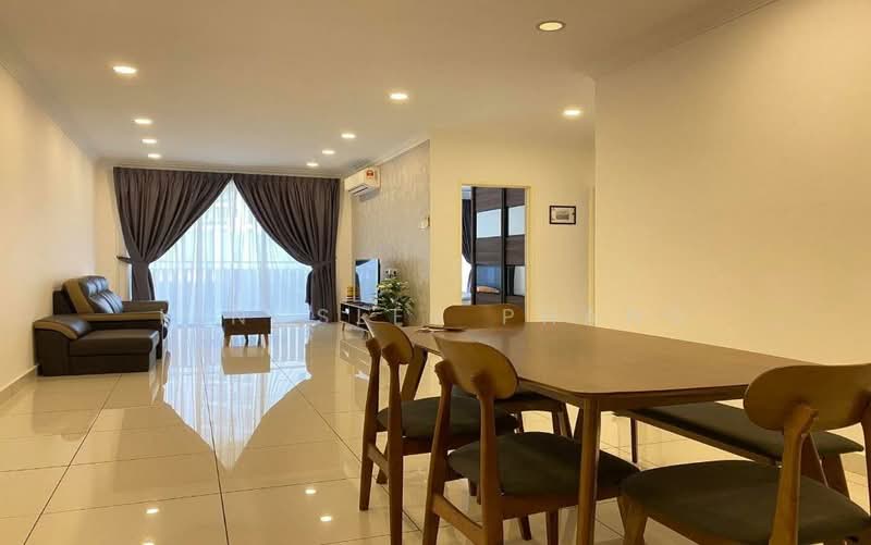 Kediaman Servis untuk Dijual di Arena Residences - Kingsley Phang - Living Room - PropertyGuru.com.my