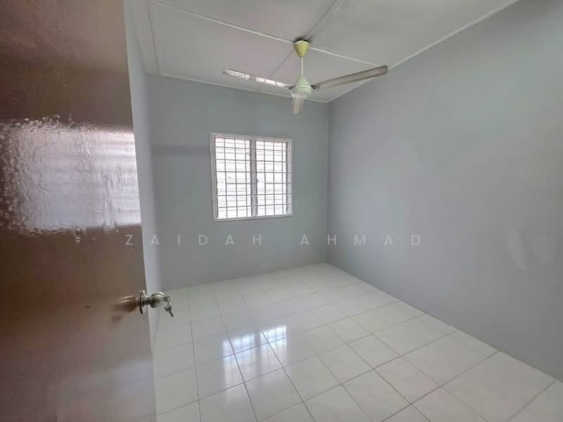 2-storey Terraced House for Rent in Taman Kajang Mulia (Kajang) - Zaidah Ahmad - Interior - PropertyGuru.com.my