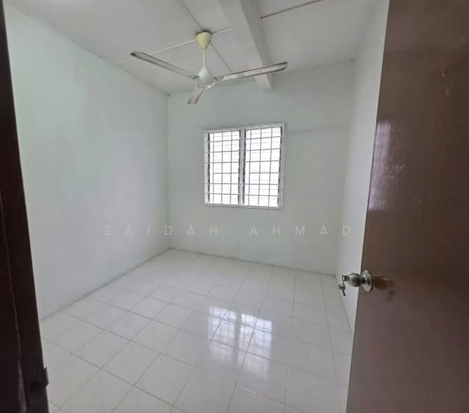 2-storey Terraced House for Rent in Taman Kajang Mulia (Kajang) - Zaidah Ahmad - Interior - PropertyGuru.com.my