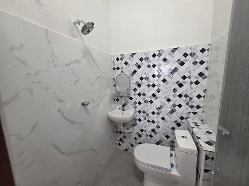 2-storey Terraced House for Rent in Taman Kajang Mulia (Kajang) - Zaidah Ahmad - Bathroom - PropertyGuru.com.my