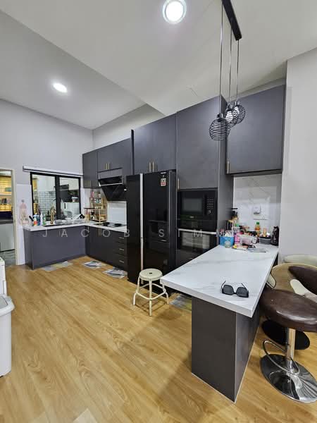 2-storey Terraced House for Rent in Dengkil (Selangor) - Jacob Simmon - Kitchen - PropertyGuru.com.my