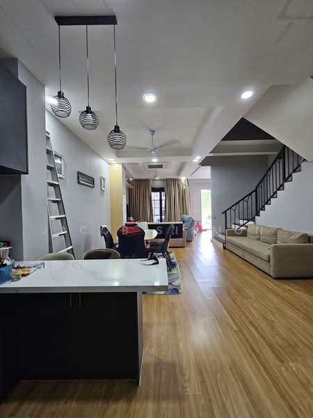 2-storey Terraced House for Rent in Dengkil (Selangor) - Jacob Simmon - Living Room - PropertyGuru.com.my